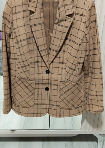 44 Beden Düğmeli Ekose Desenli Bej Kadın Blazer