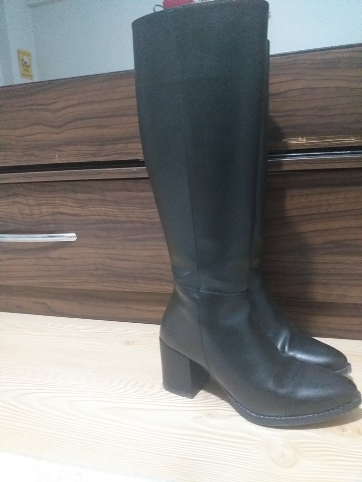 Kadın Siyah Deri Dizüstü Botlar - Görsel 2