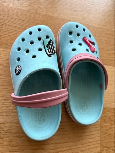 30 Beden çeşitli Renk Crocs terlik
