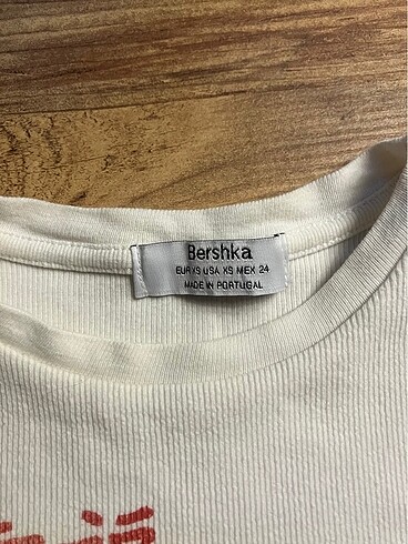 xs Beden Fitilli Bershka Crop
