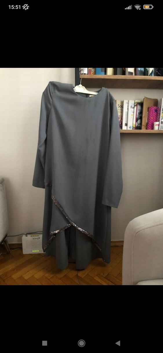 Gri Uzun Kollu Dökümlü Kadın Tunik - Görsel 5