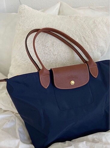 Longchamp