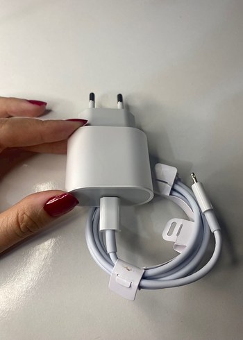 iPhone şarj aleti - Görsel 3