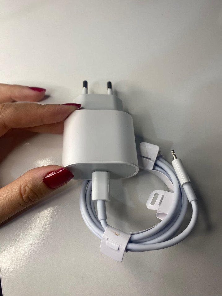 iPhone şarj aleti - Görsel 3