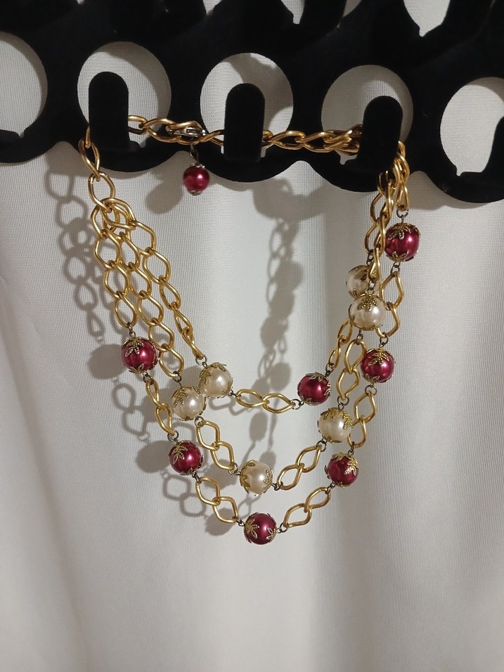 Zincir Detaylı 3 sıra Altın Kadın Kolye - Görsel 2