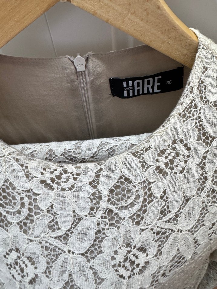 Dantel Detaylı tesettür ikili takım - Görsel 4