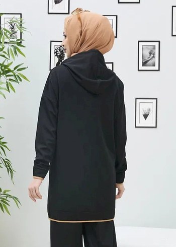 46 Beden siyah Renk Uzun Kollu Siyah Kapüşonlu Salaş Tunik
