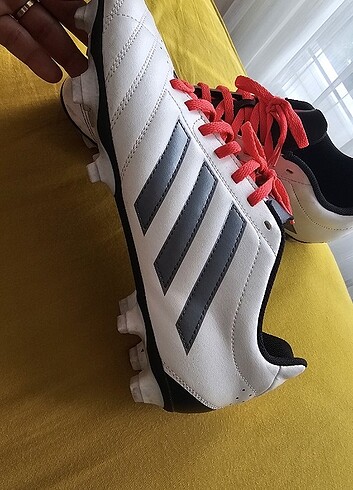 44 Beden beyaz Renk Adidas Goletto V FG profesiyonel Krampon