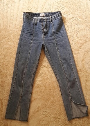 Yırtmaçlı mom jean