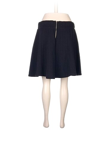 l Beden H&M Mini Etek %70 İndirimli.
