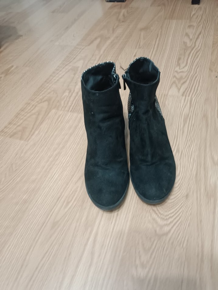 Kadın Siyah Süet Yılan Desenli Topuklu Bot - Görsel 2