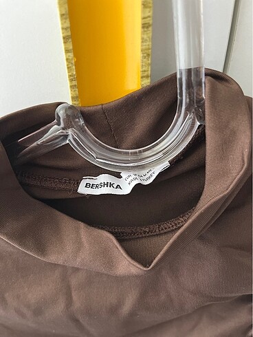 Bershka Bershka tek kol bluz