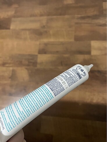 CERAVE akneye eğilim gösteren ciltler için - Görsel 2