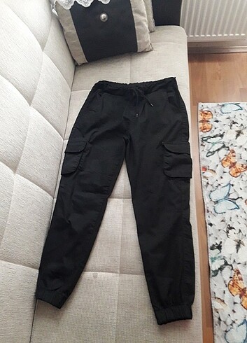 Siyah Kargo Lastik Paça Pantalon 