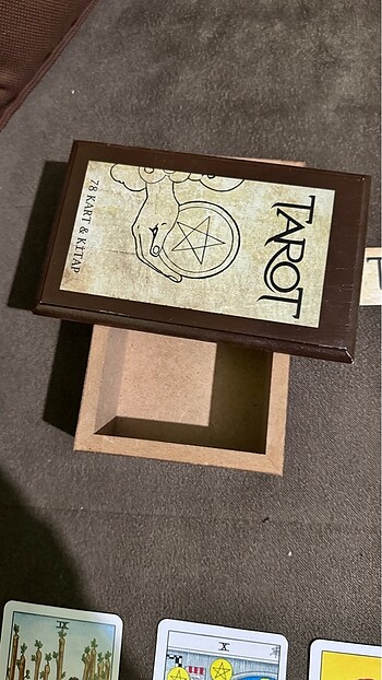 Beden Renk Tarot kartları