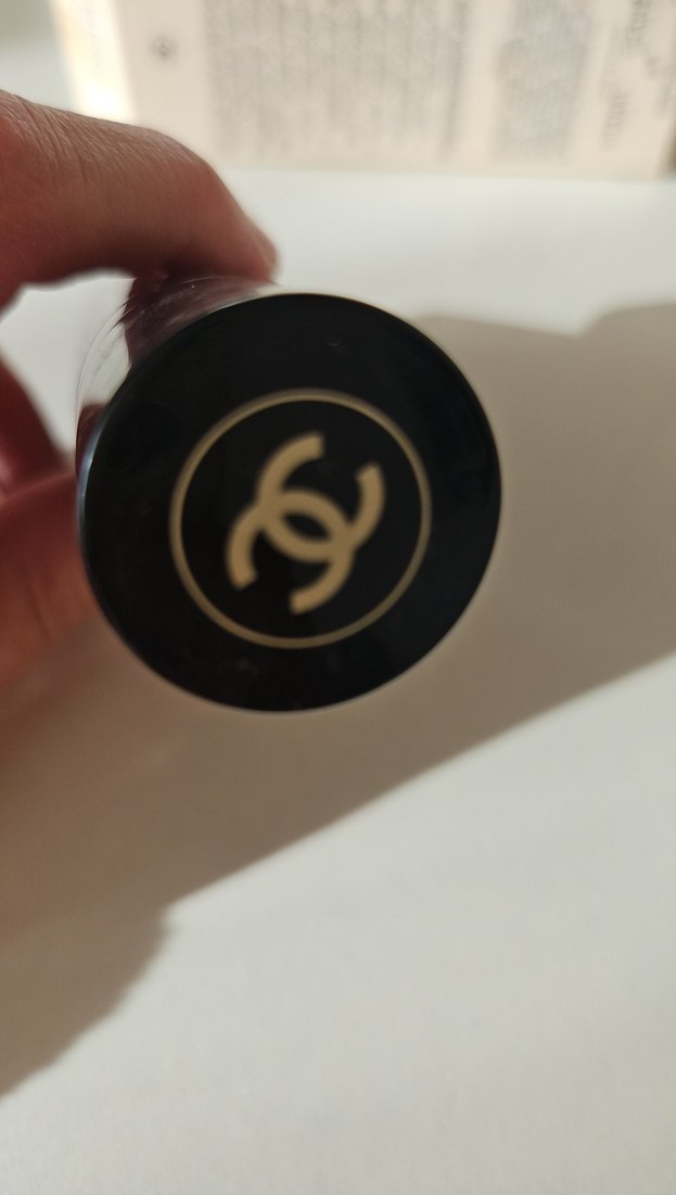 Chanel Parlak Bej BB Krem - Görsel 2