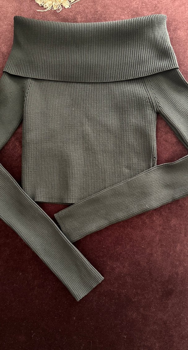 Siyah Kadın Triko Kayık Yaka  Kazak - Görsel 3