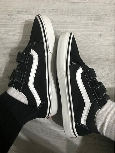 Siyah vans