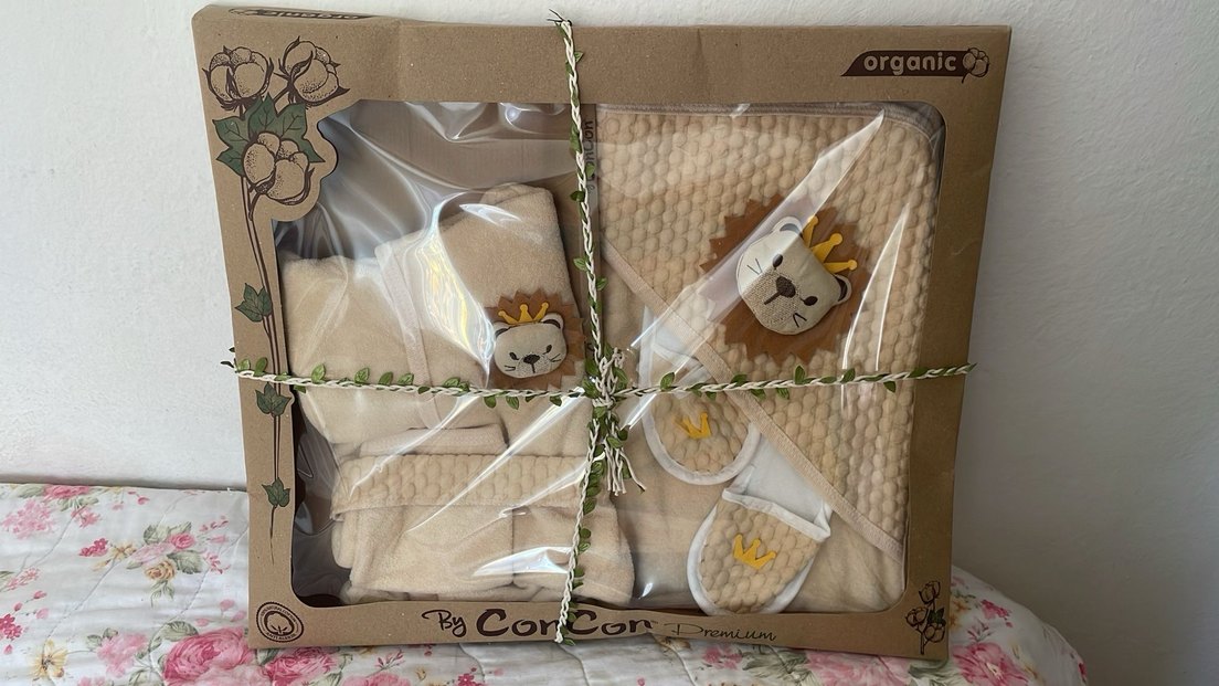 Kahverengi Baskılı Örgü Bebek Havlu Seti - Görsel 4