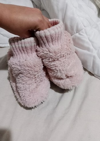 Kız Çocuk Pembe Örgü Sıcak Ev Terliği - Görsel 2