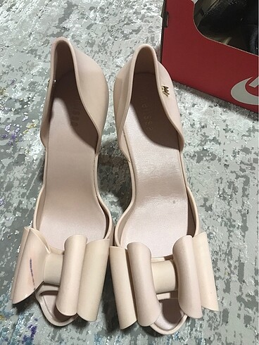 38 Beden Melissa ayakkabı