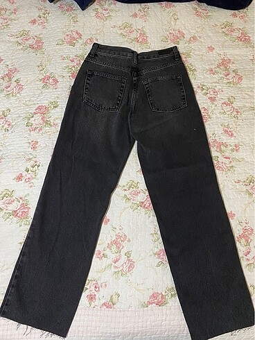 38 Beden subdued jean