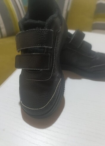 28 Beden Gercek adidas 28 numara