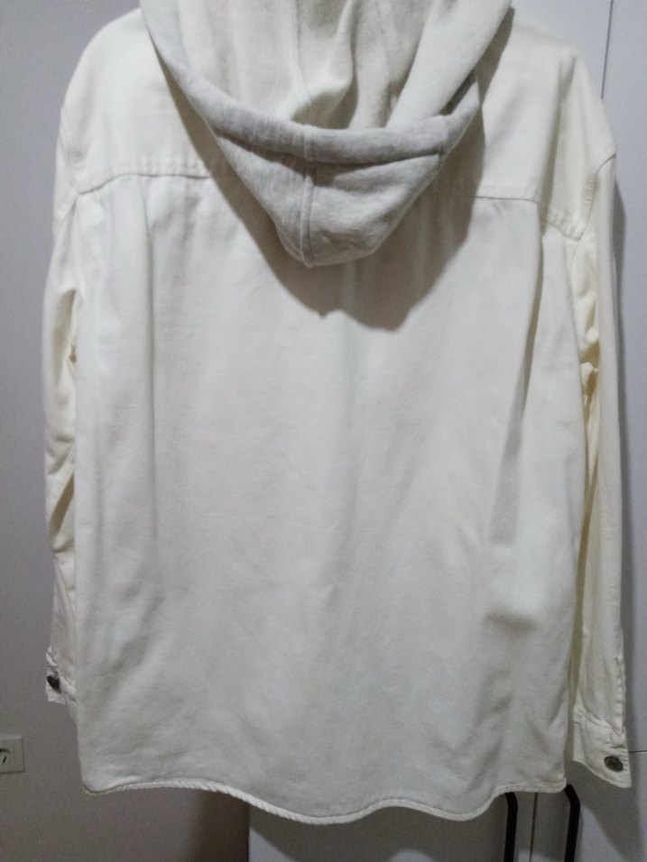 Düğmeli Beyaz  Keten Gömlek - Görsel 2