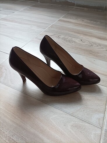 Diğer Stiletto