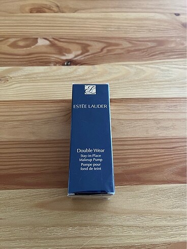 Estee Lauder Fondöten Pompası