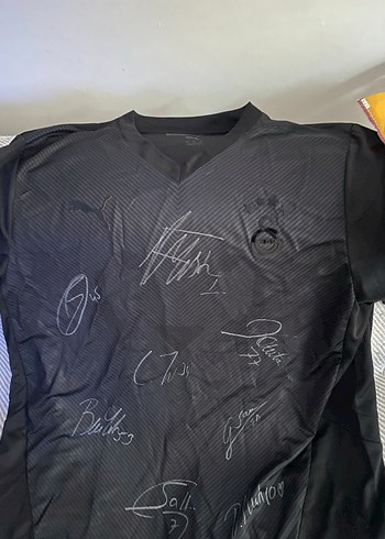 Erkek Siyah Baskılı Kısa Kollu GS Forma A Takım İmzalı - Görsel 2
