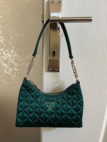 Guess Çanta