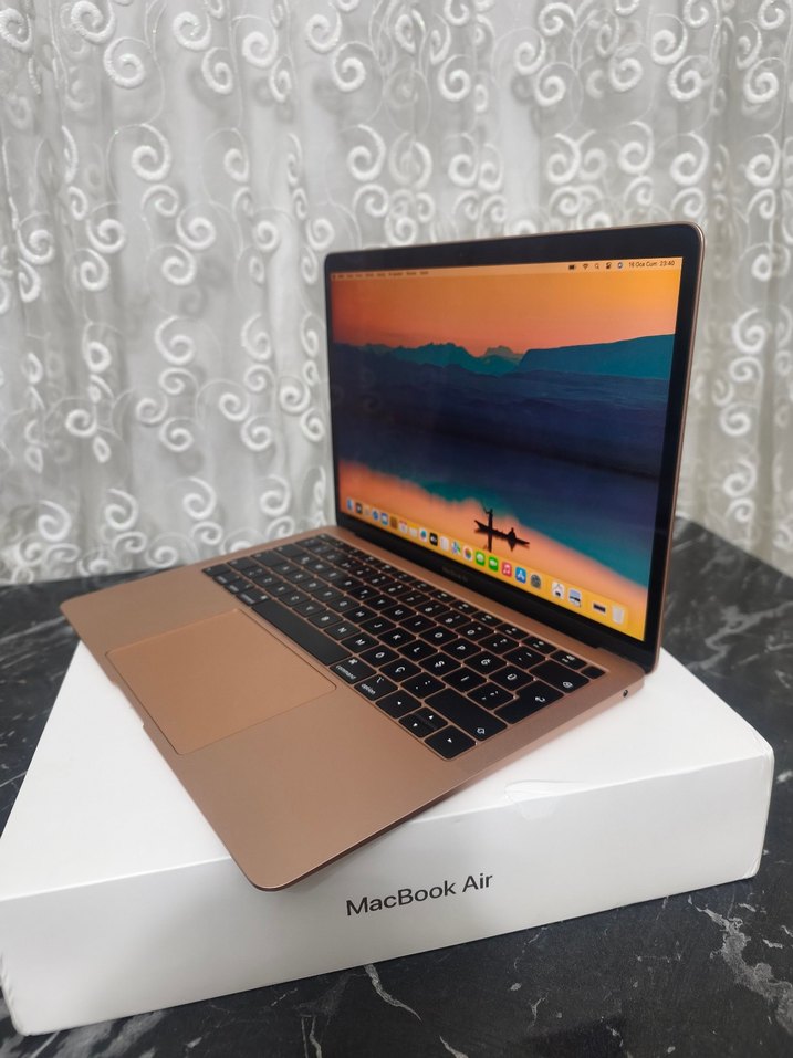 Sıfır Gibi Macbook Air 2018 256 GB - Görsel 2