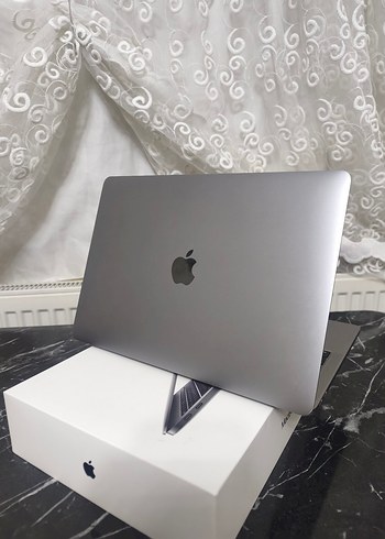Tertemiz Macbook Pro 2017 256 GB - Görsel 4