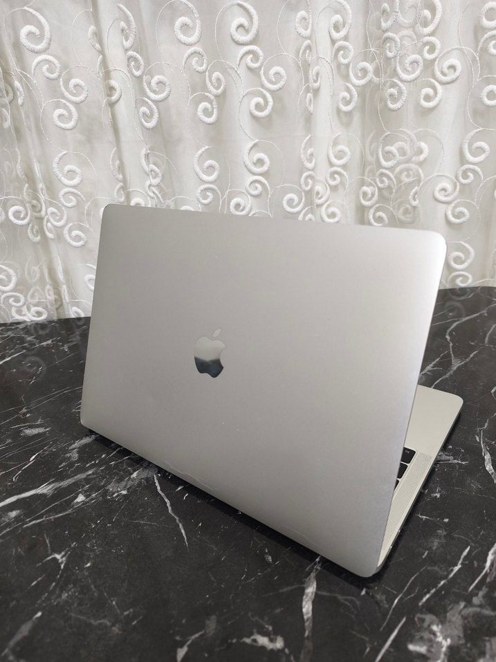 Temiz Sorunsuz Macbook Pro 2017 Retina - Görsel 4