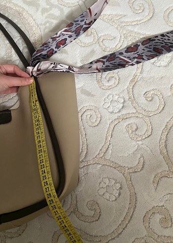 Kadın Fularlı bej rengi tote çanta - Görsel 5