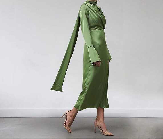 Diğer Betül Saday Sofia Yeşil Elbise