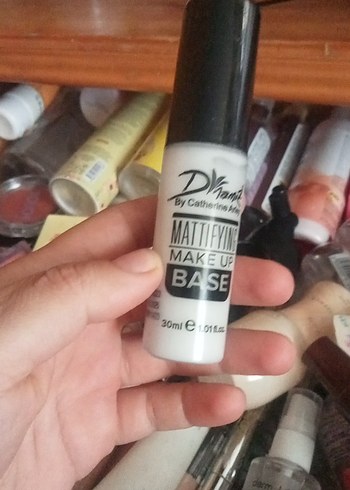 Beyaz Matlaştırıcı Makyaj Bazı 30ml