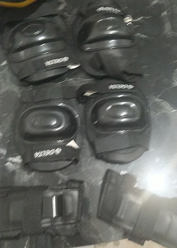 Kırmızı Siyah Renkli bisiklet kaskı takim - Görsel 2