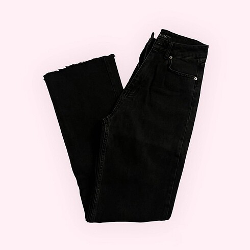 Vatkalı Straight Fit Siyah Jean