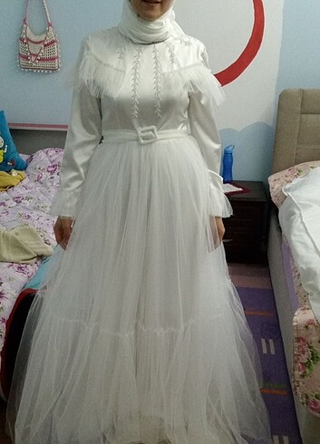 m Beden Kiralık tesettür nikah elbisesi 