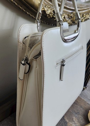 Beyaz Deri Kadın Çanta - Görsel 3
