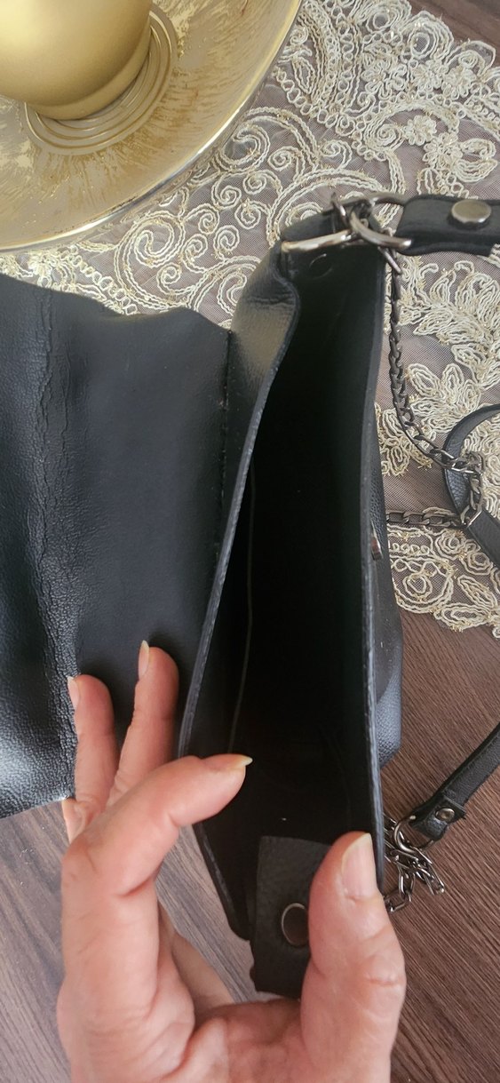 Küçük boy çanta kullanılmadı hiçbir kusuru yoktur - Görsel 3