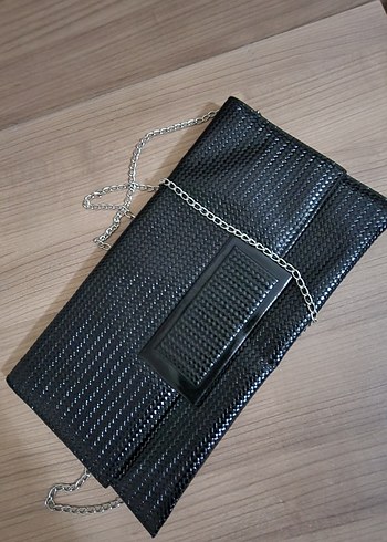 Zincir Detaylı Siyah Kadın Clutch - Görsel 3