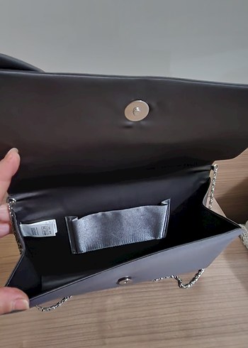 Gri Fiyonklu Kadın Saten Abiye Çanta - Görsel 3