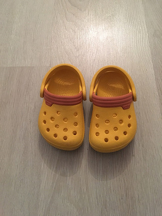 Uniaex Crocs hiç kullanılmamıs 