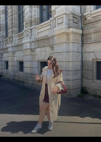 Bej Kemerli Kadın Trençkot - Görsel 6