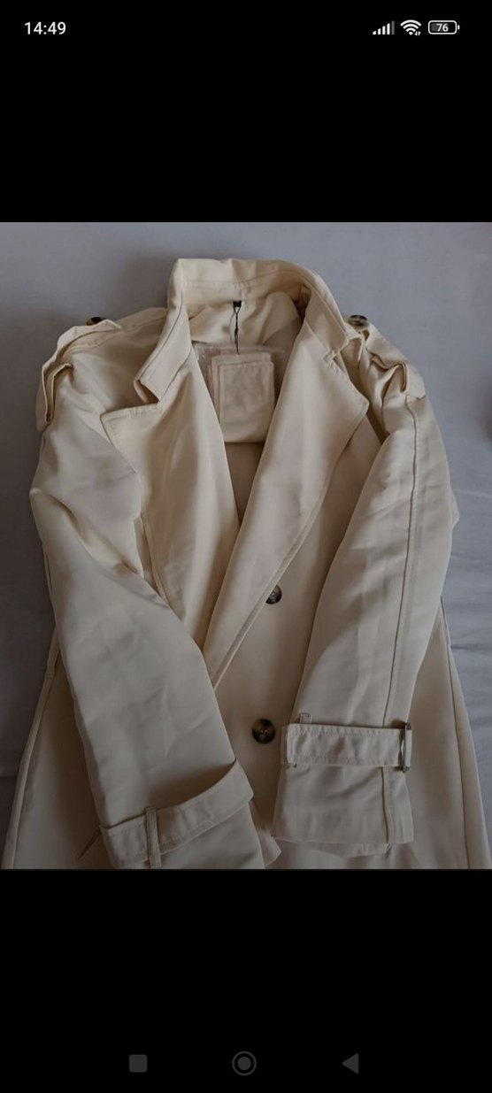 Bej Kemerli Kadın Trençkot - Görsel 4