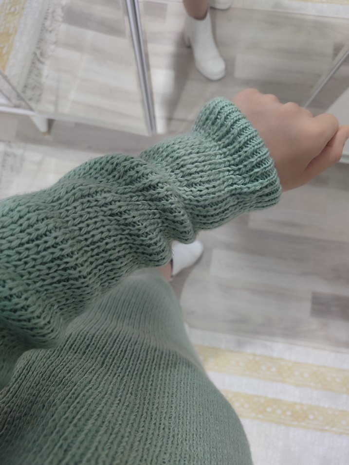 Yeşil Boğazlı Midi Kadın Triko Elbise - Görsel 4