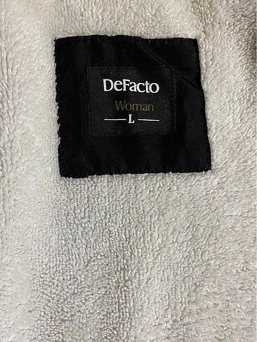 Defacto Defacto Mont